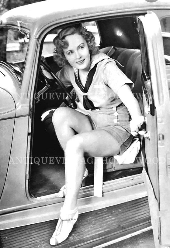 American actress Madge Evans (1909–1983), known for her roles in classic Hollywood films of the 1930s. А00093