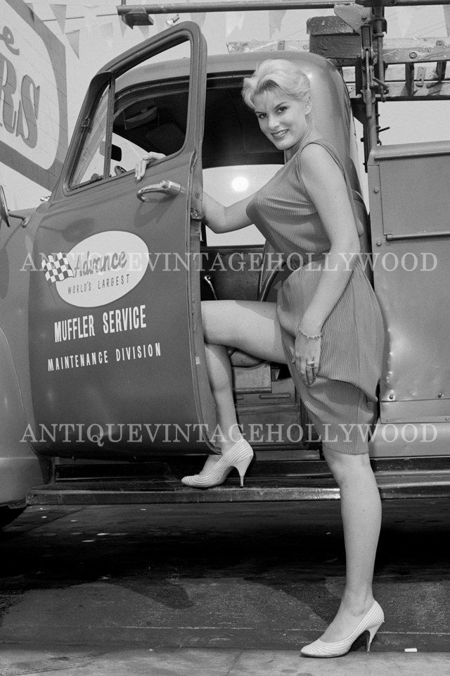 American actress and model June Wilkinson in 1958. А00107