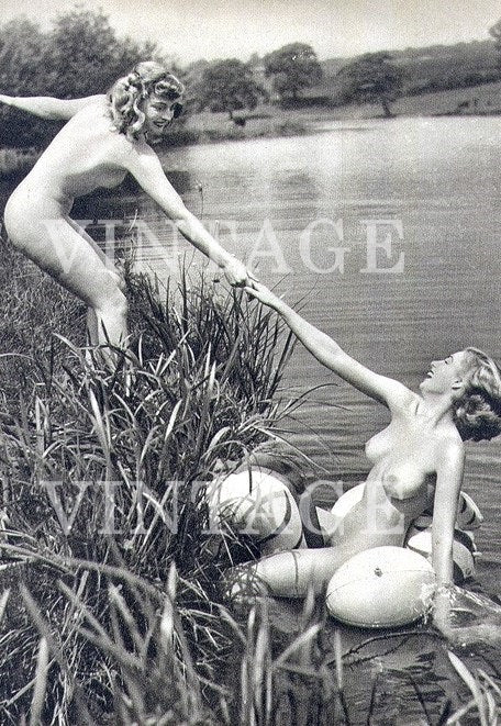 Vintage Pin Up Model Art photography Nude Woman 4" x 6"  00513