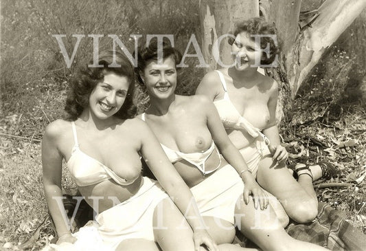 Vintage Pin Up Model Art photography Nude Woman 4" x 6"  00606